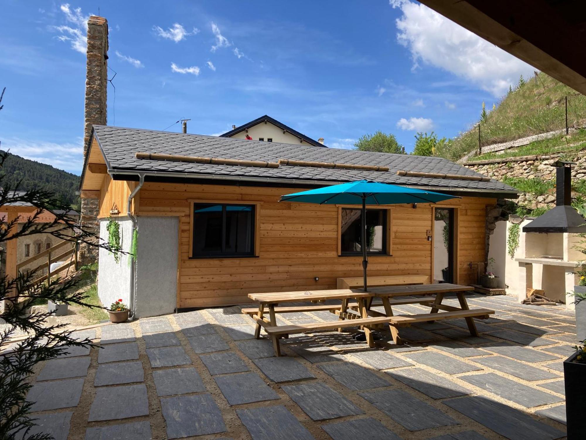 Chalet Melba Le Clos Des Ours Matemale Exterior photo